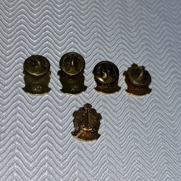 Enamel lapel pins from the city of Kitchener Ontario. Five in one bundle - Picture 3 of 3